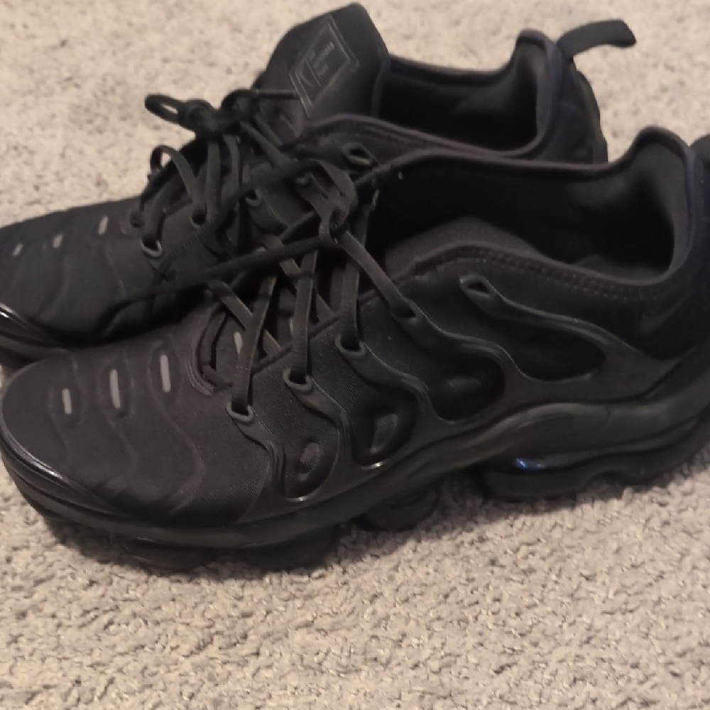Nike Black Sneakers for Men